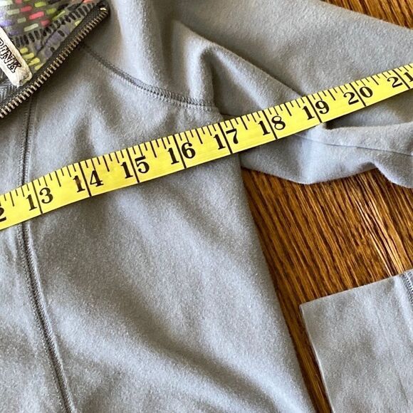 VICTORIA’S Secret Pink Quarter Zip Pullover - Picture 8 of 9